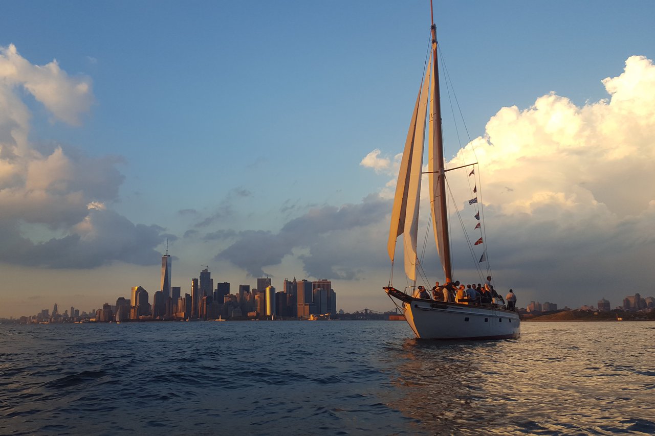 Enjoy a private charter of the classic sailing yacht Ventura