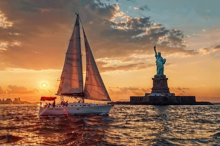 Sailing NYC with us!!