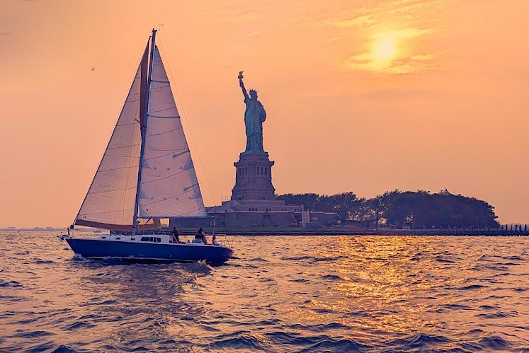 Classic Yacht Private Sailing Tours